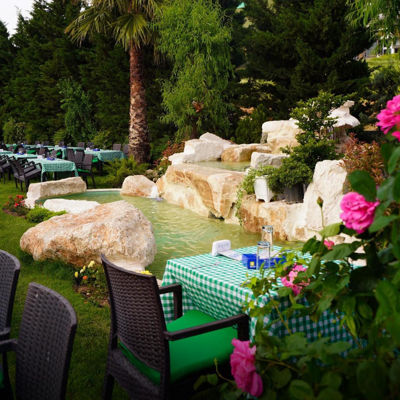 Titanic Hotel & Spa Sulaymaniyah Exterior foto The restaurant